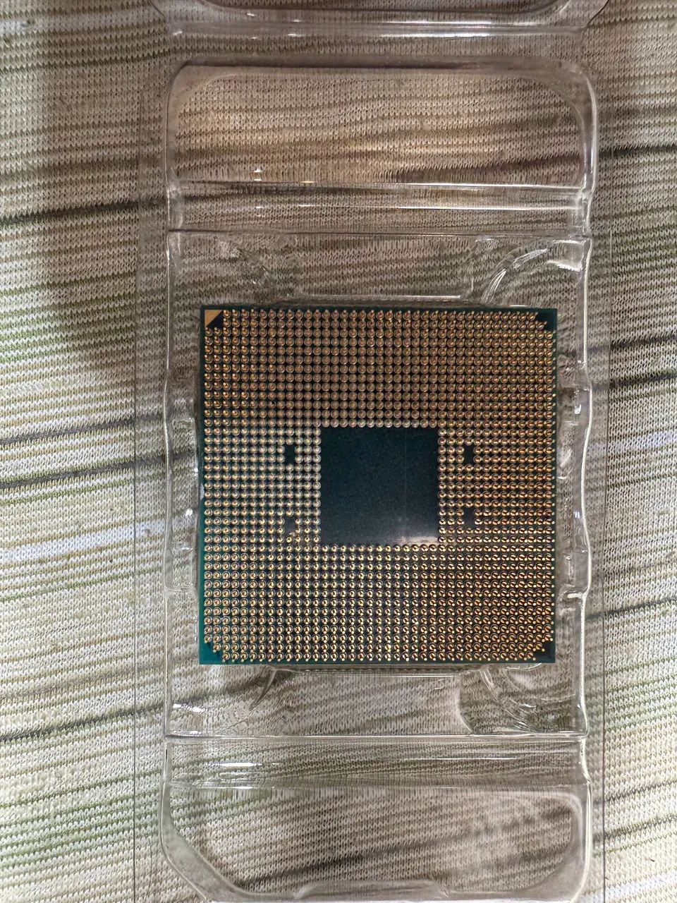 Processador RYZEN 5 3500 com Cooler Box - Foto 3