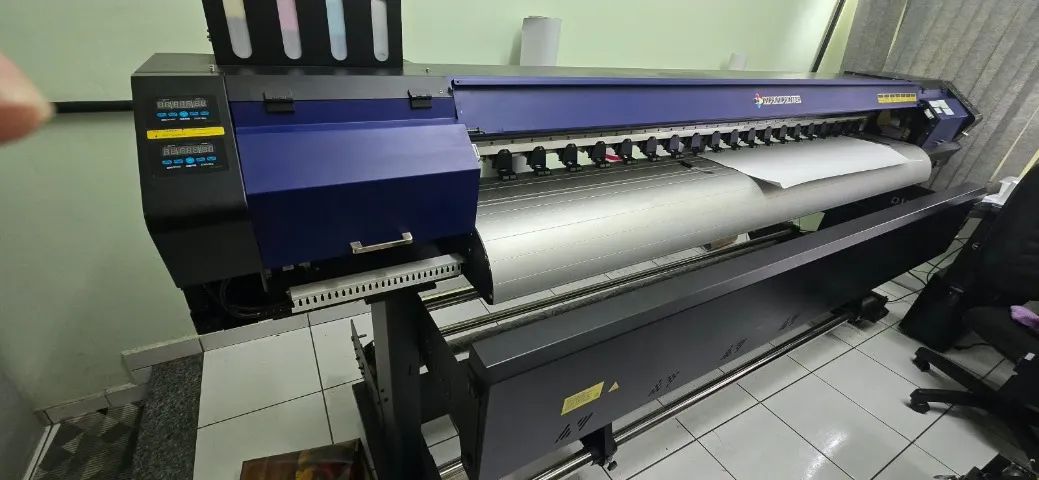 Plotter de impressão e maquina de solda banner