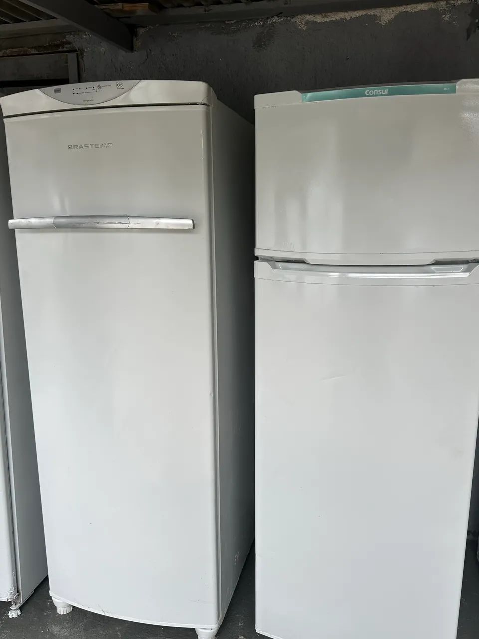 Vendo geladeira 
