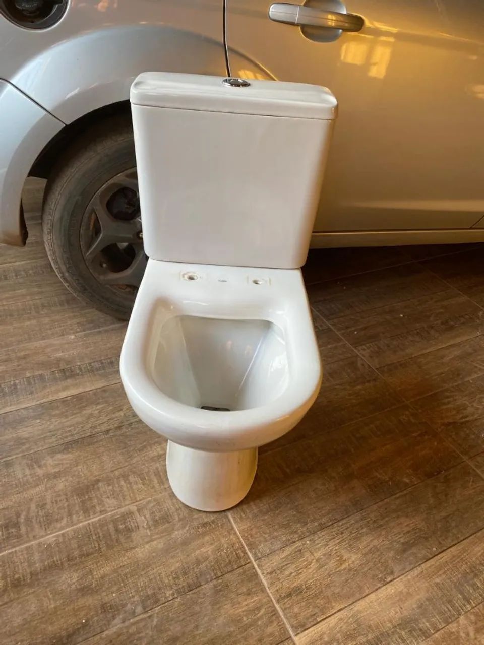 Vaso sanitário com caixa acoplada 