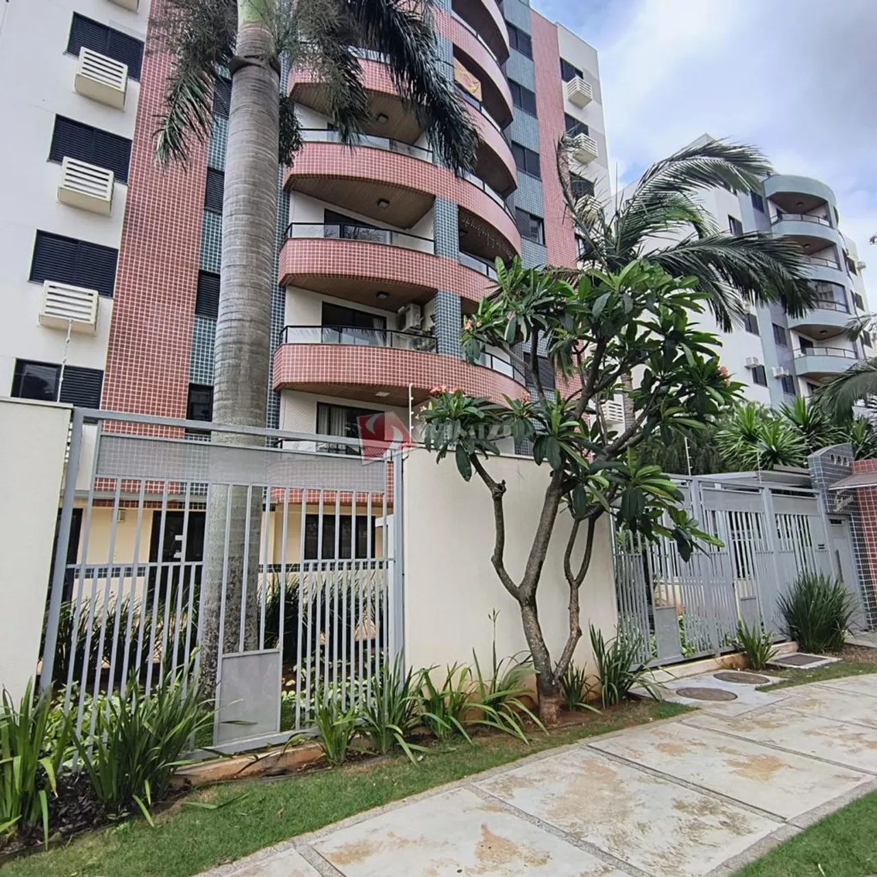 Apartamento à venda em Maringá, Vila Bosque, com 3 quartos, com 90.9 m² - Foto 2
