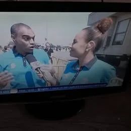 TV Monitor  Samsung de 20 Polegadas MD2033
