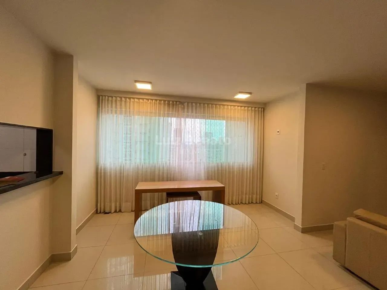 Lindo apartamento mobiliado com 02 quartos no Vila da Serra - Foto 2