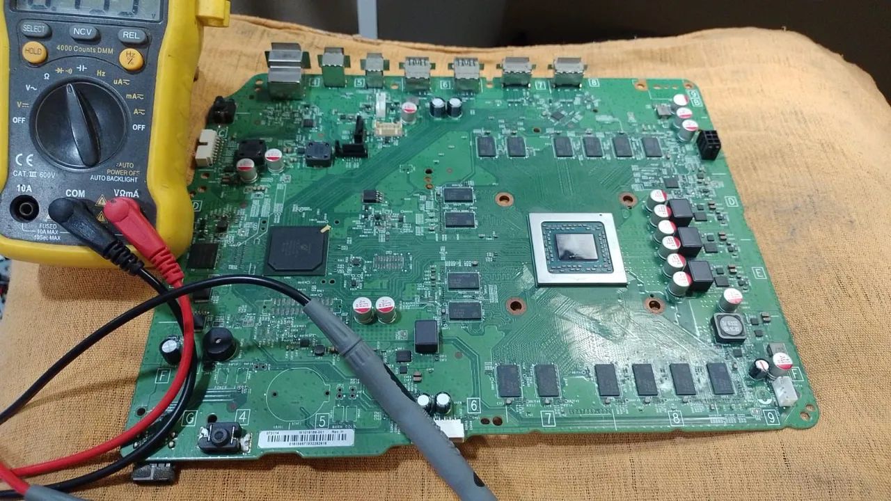 Xbox One S (Placa Queimada) - Foto 4