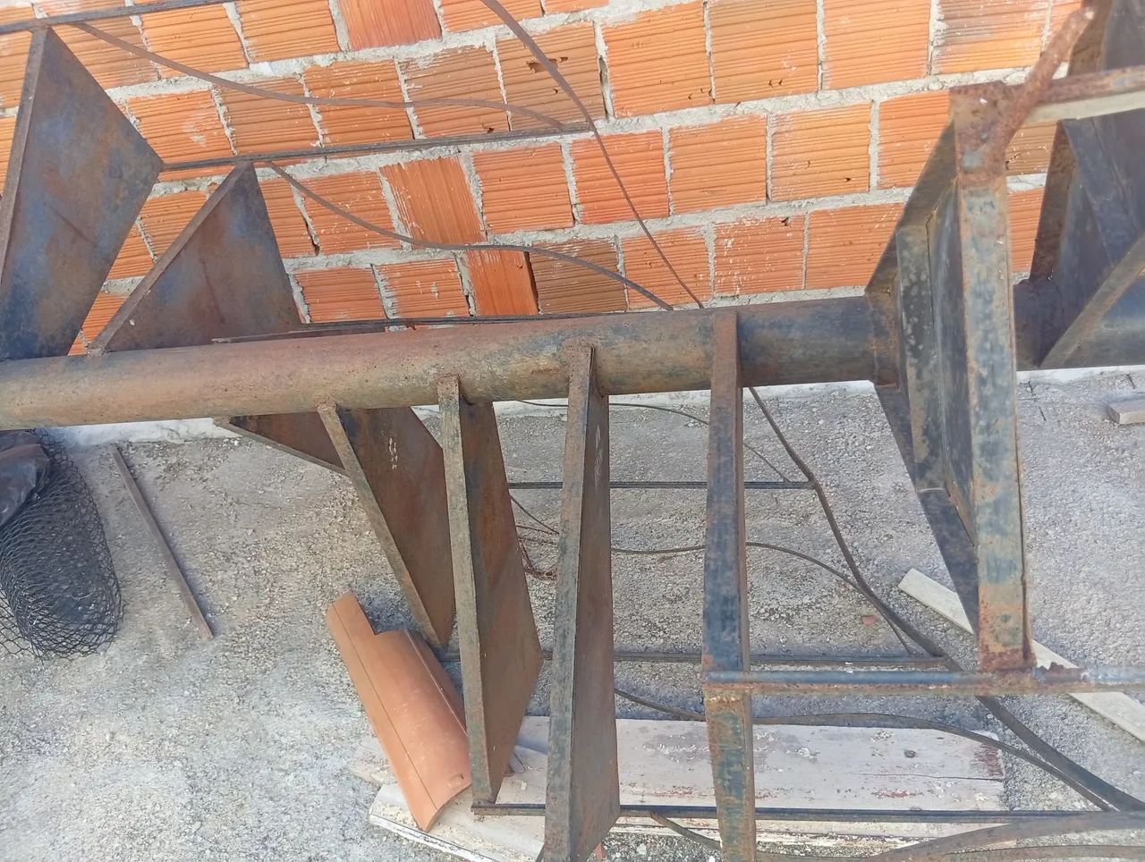 Escada giratória  - Foto 2