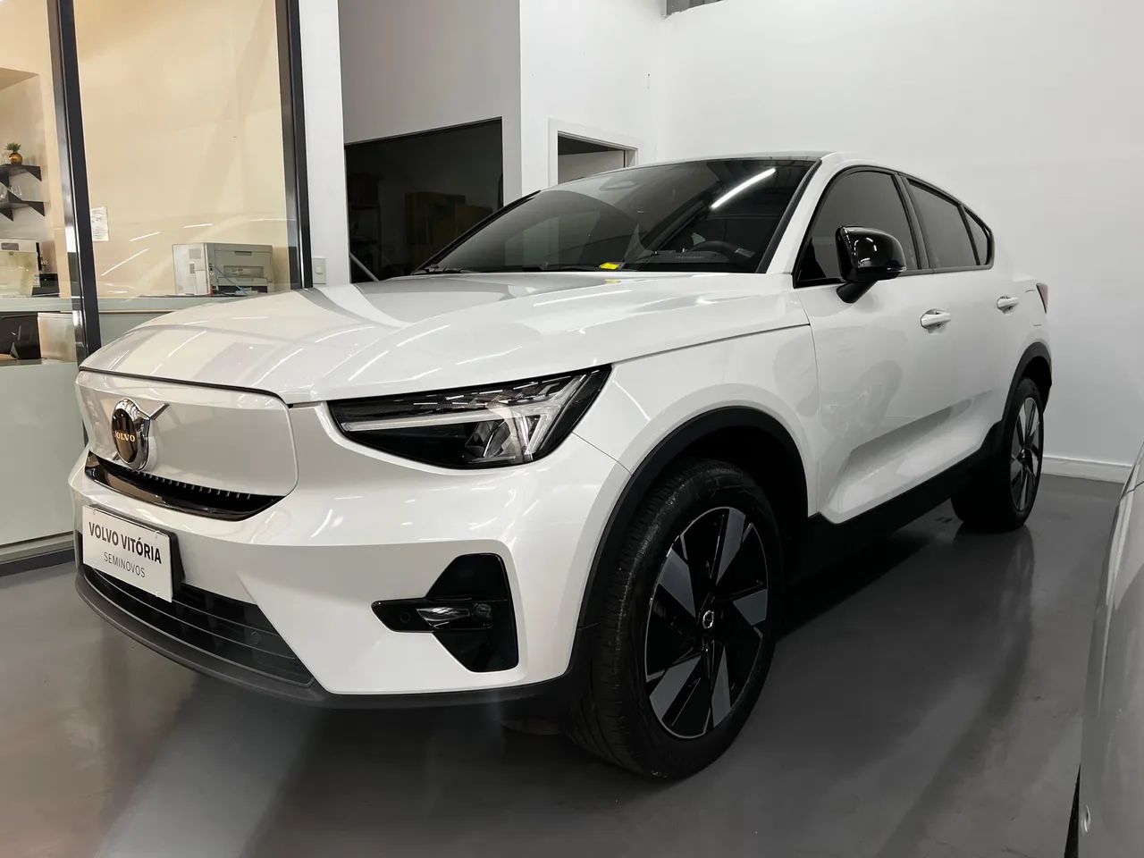 Volvo C40 C40 Recharge Plus (Elétrico) 2024