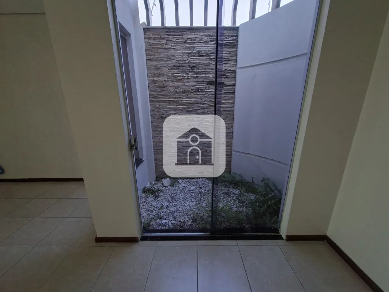 Casa comecial para locação e vendas no bairro Centro - Foto 4