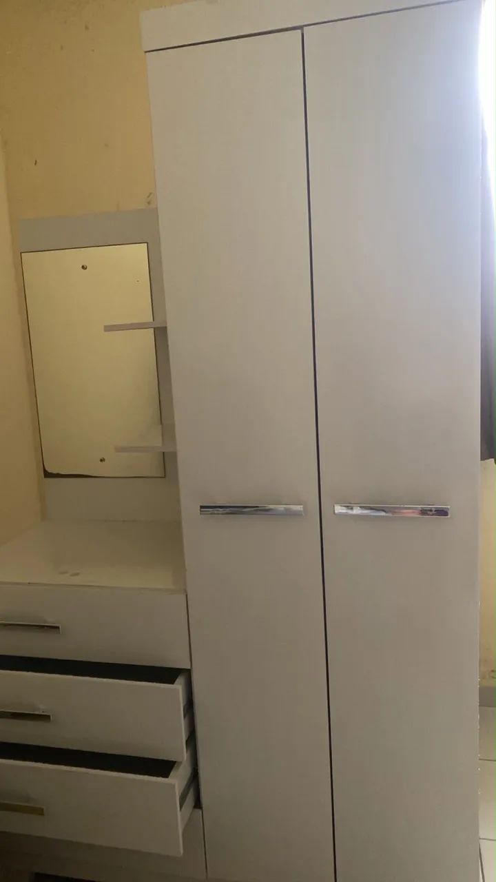 Guarda roupa infantil 