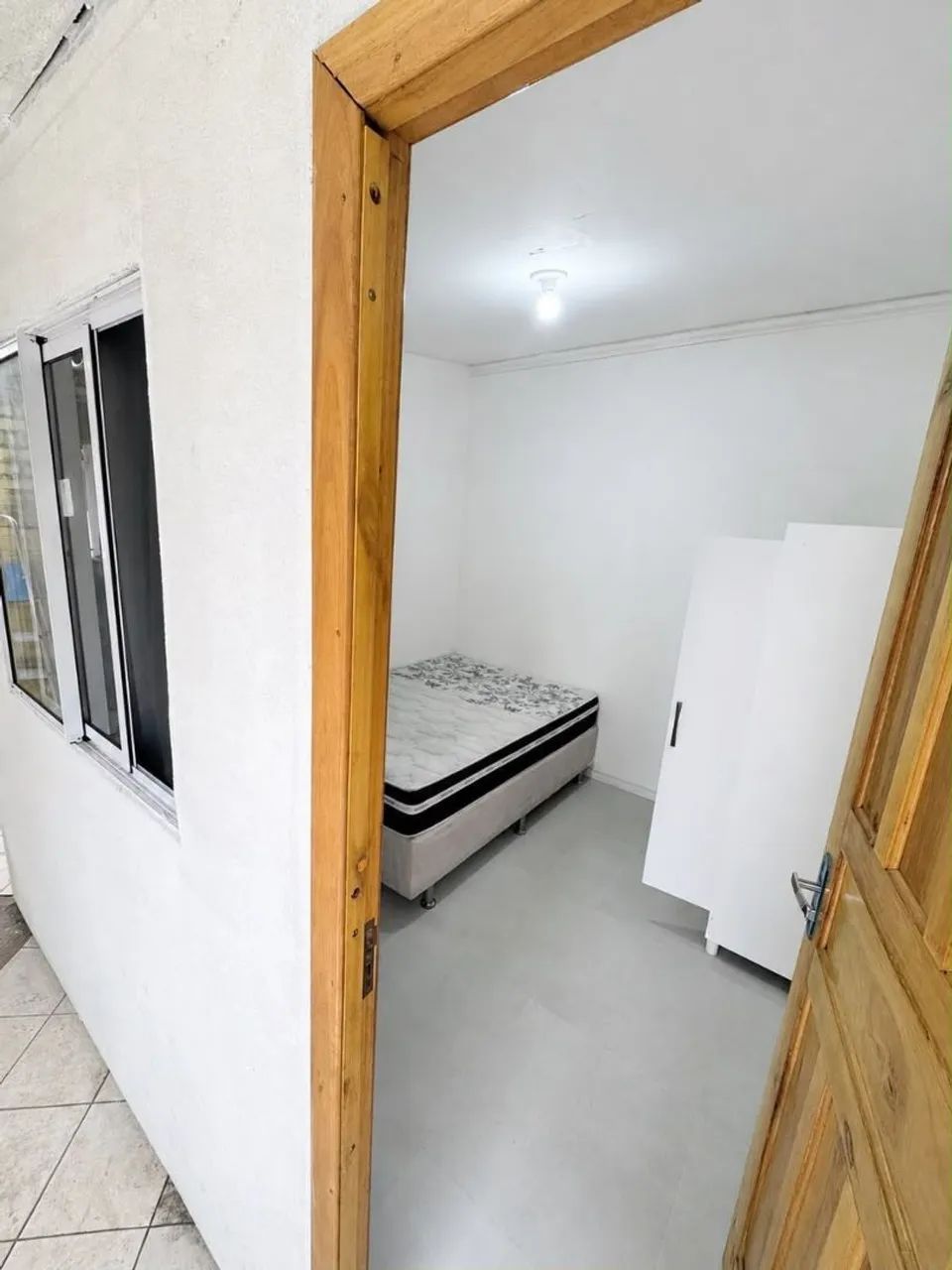 Quarto individual mobiliado para alugar - Itacorubi