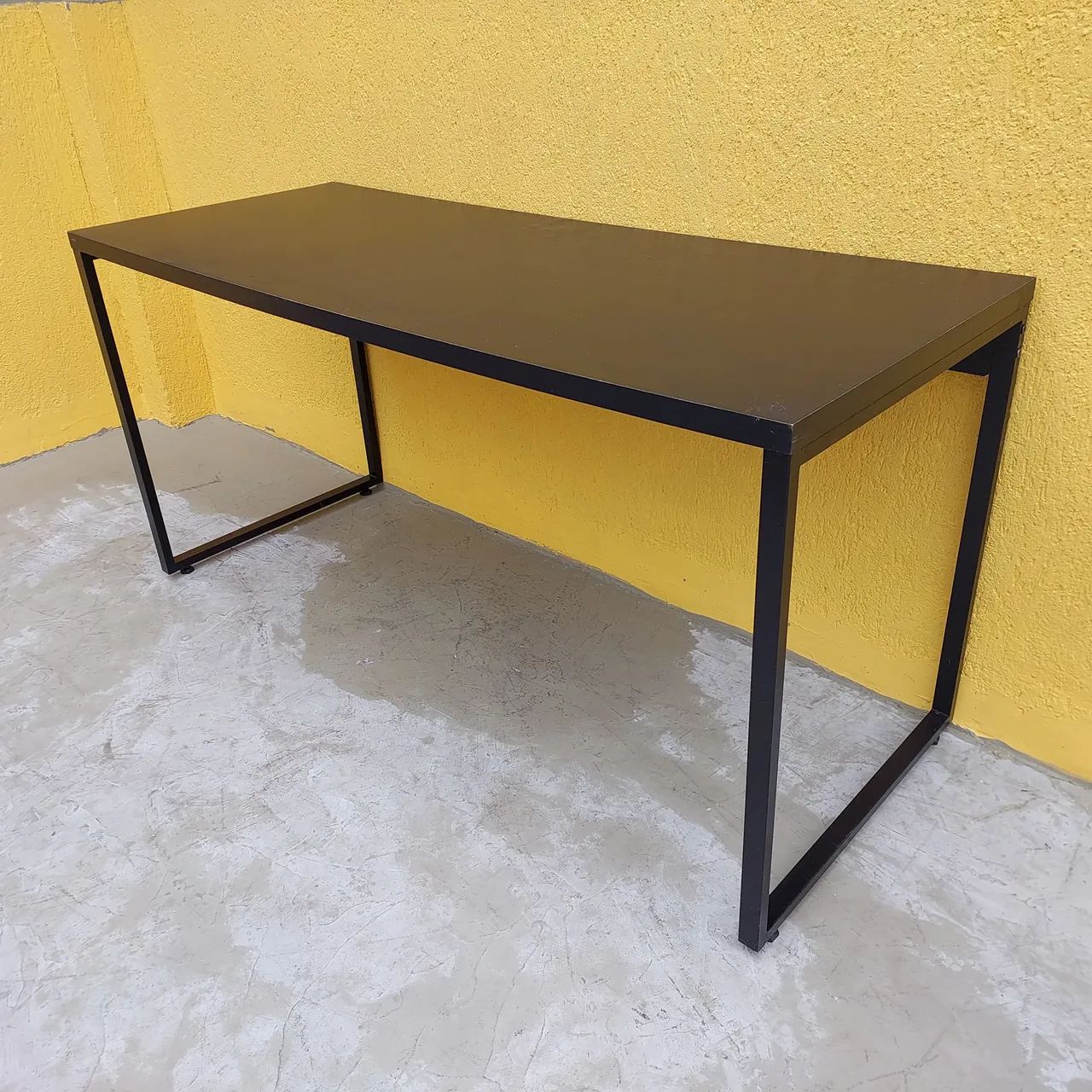 Mesa escritório preta 1.50x60cm - Foto 2