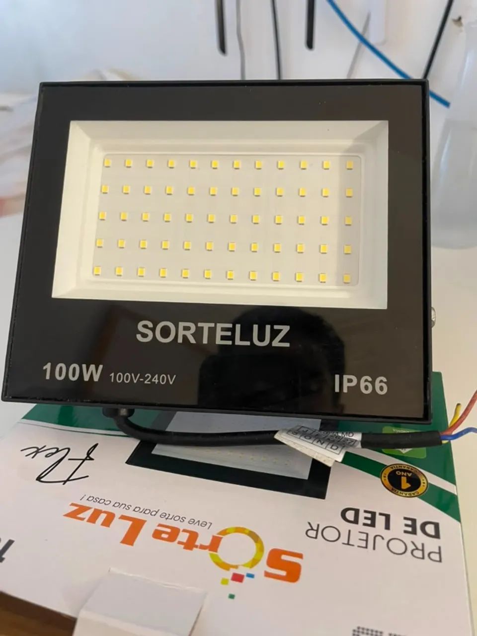 Refletor de LED 100W (NOVO) - Foto 2