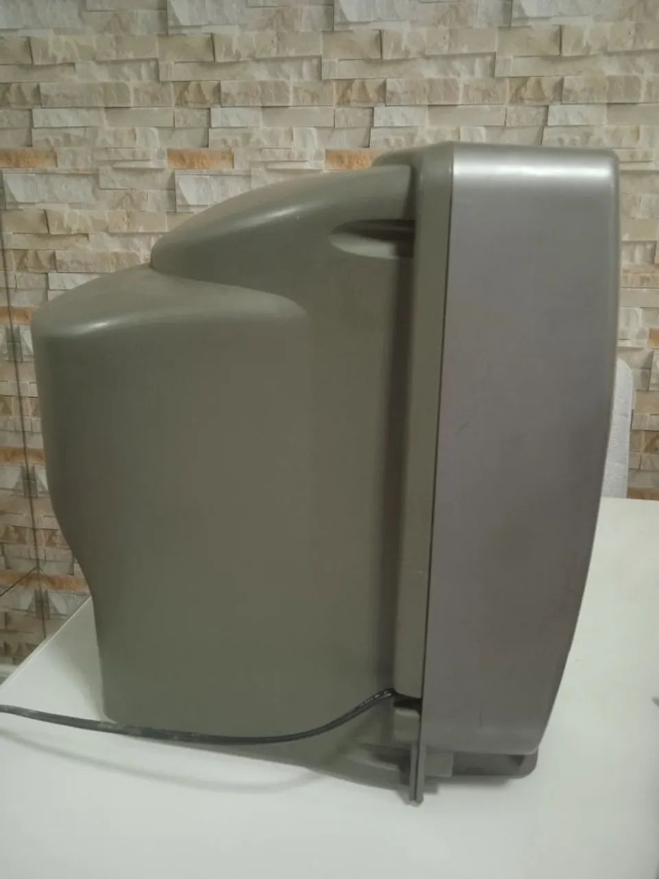 Tv de tubo LG 14 polegadas CP-14B86A funcionando  - Foto 4