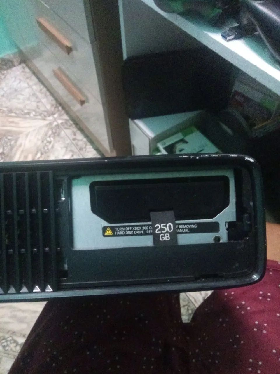 Xbox slim nunca foi aberto tá com lacre  - Foto 5