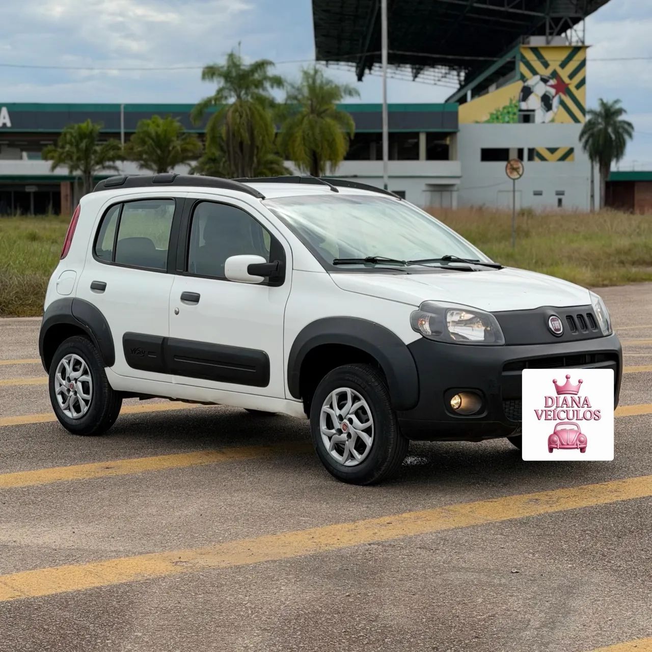 Fiat Uno WAY Celeb. 1.0 EVO Fire Flex 8V 5P 2014 - Foto 2
