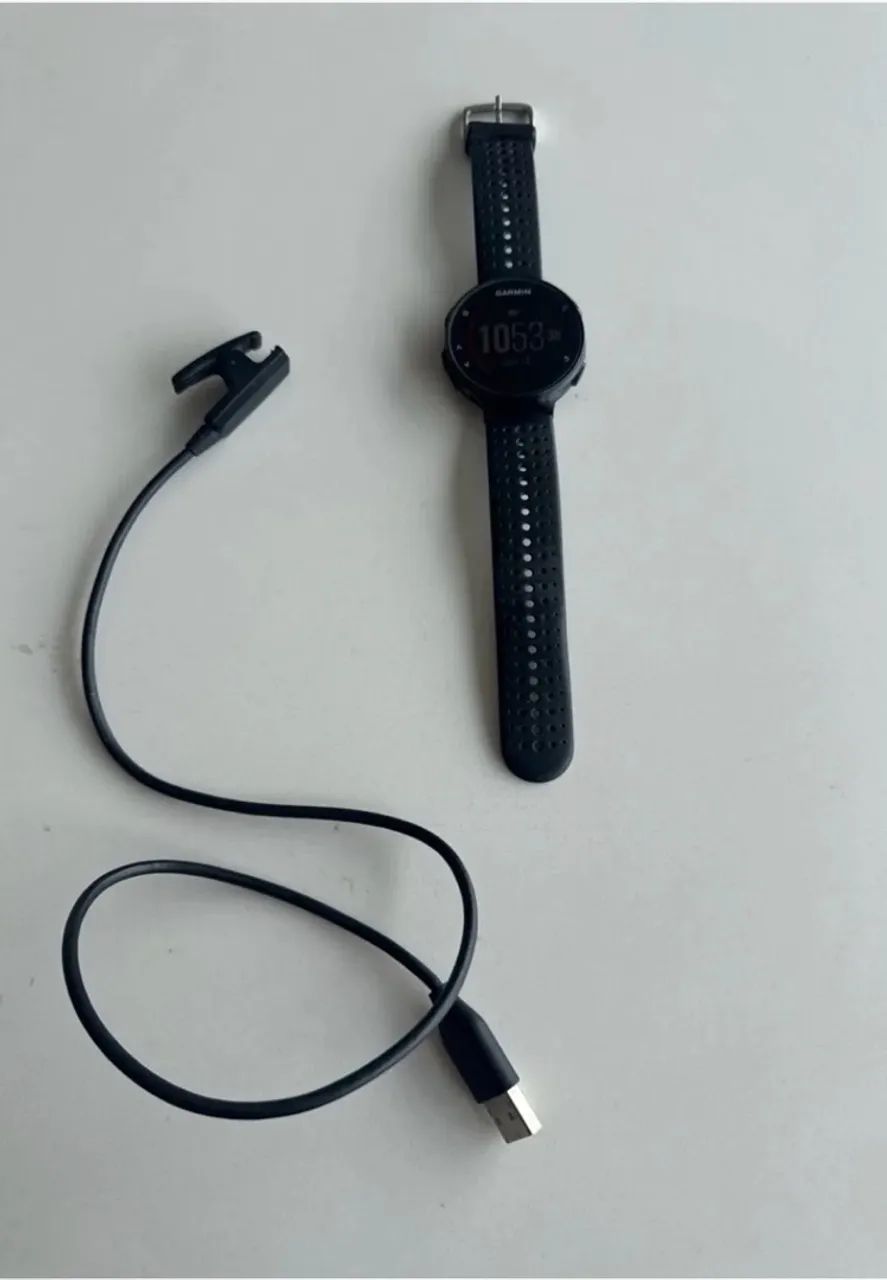 Garmin Forerunner 235 - Usado