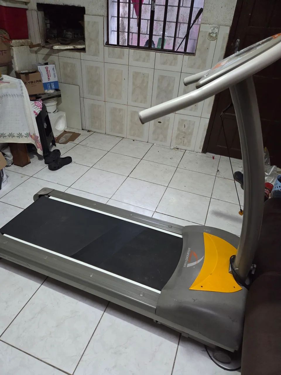 Esteira Ergométrica Athletic advanced 410EE