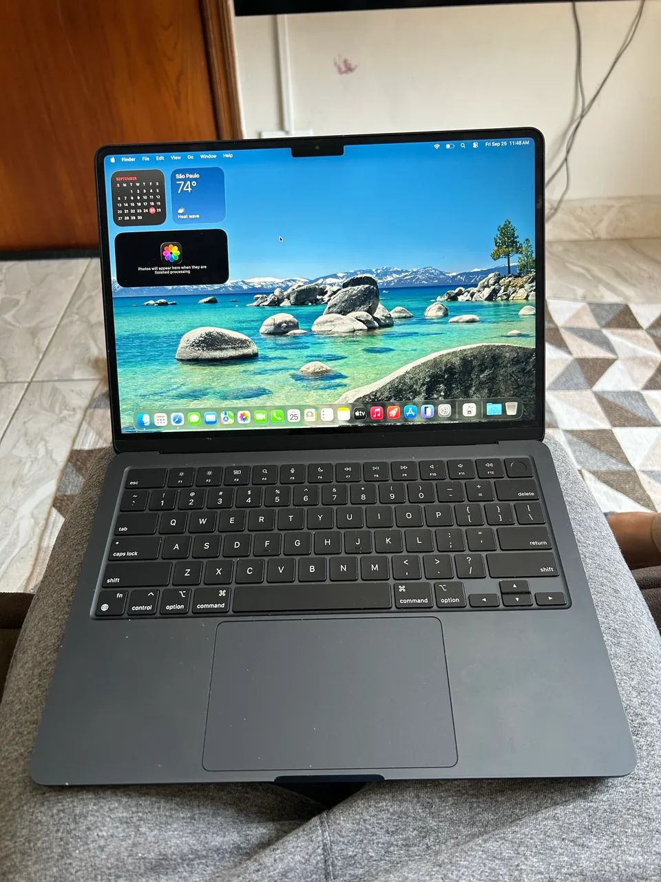 MacBook Air M2 8RAM 256gb  Midnight / bateria 100%