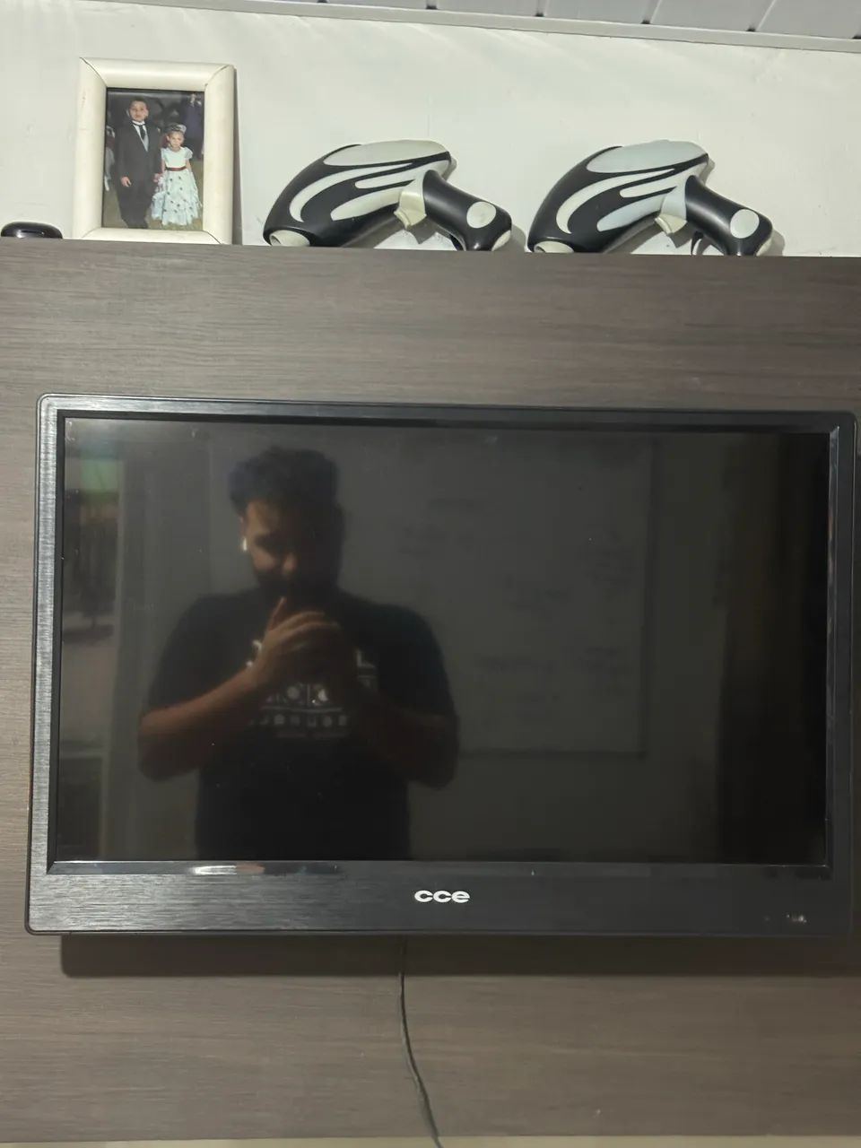 TV de led- CCE 28 