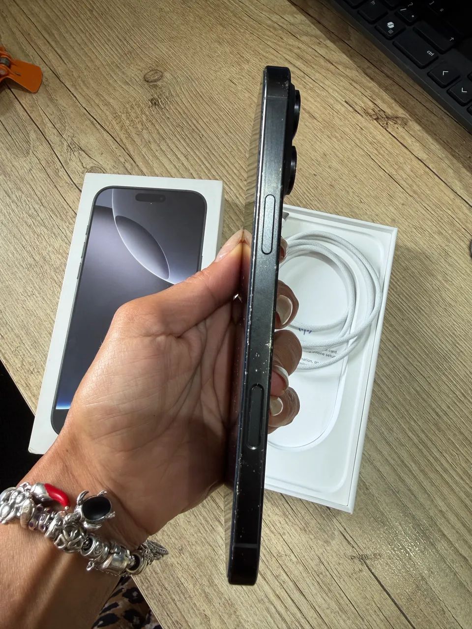     iPhone 16 Pro Max 1TB Apple Impecável  - Foto 4