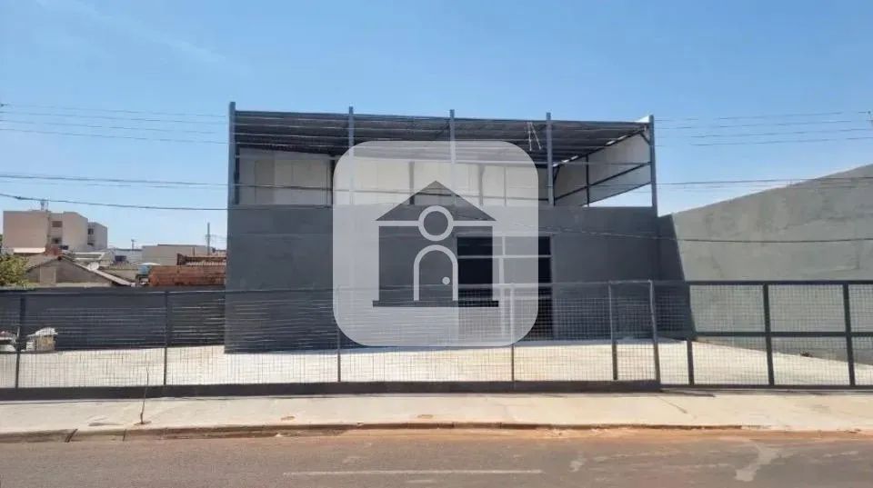 Galpão comercial para locação no bairro Bom Jesus - Foto 4