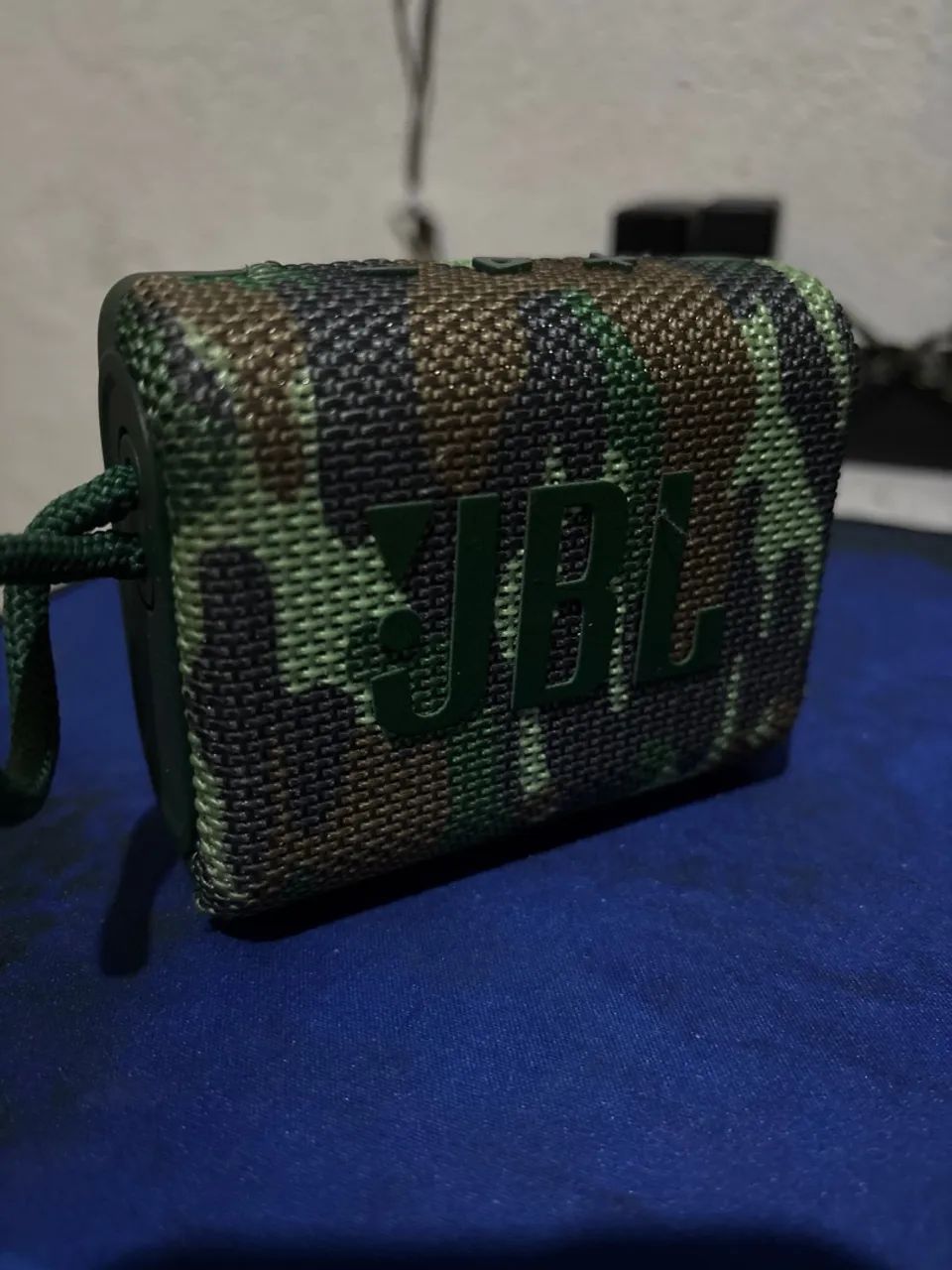 Caixinha de som JBL