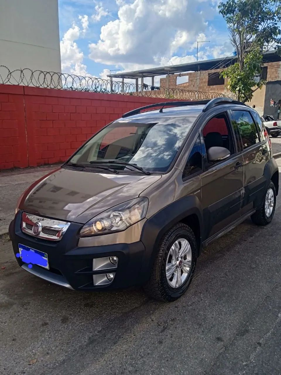 Fiat Idea Adv./ Adv.lock.dualogic 1.8 Flex 5P 2012 - Foto 2