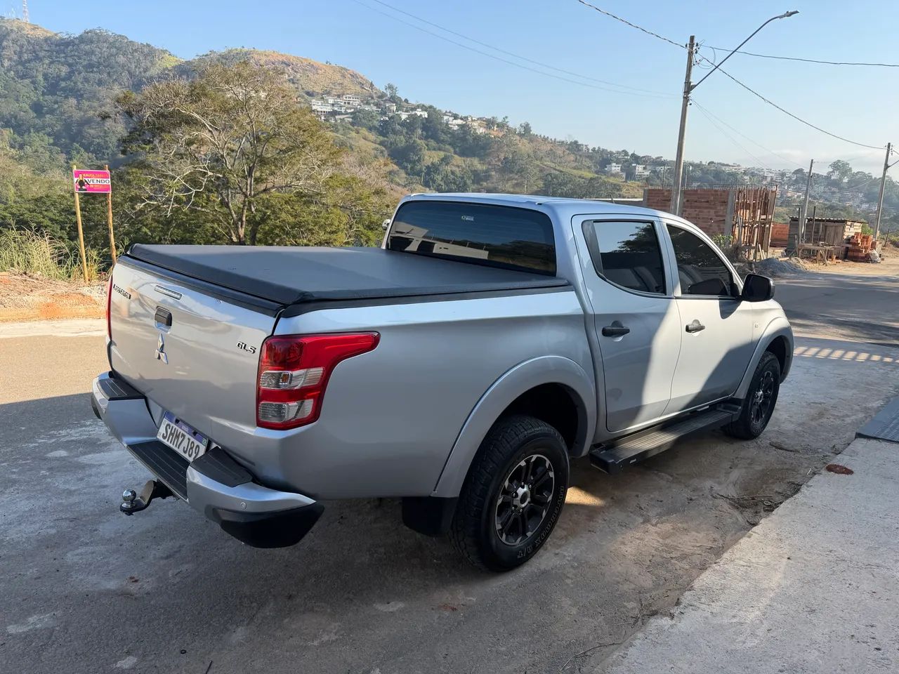 Mitsubishi L200 2023