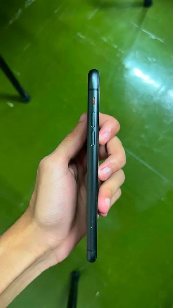 iPhone 11 Preto 128GB - Bateria 75% - Foto 3