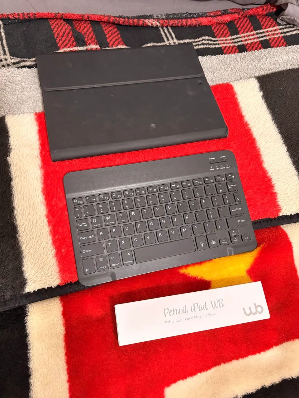 Conjunto capa + teclado + pencil WB para iPad - Foto 4