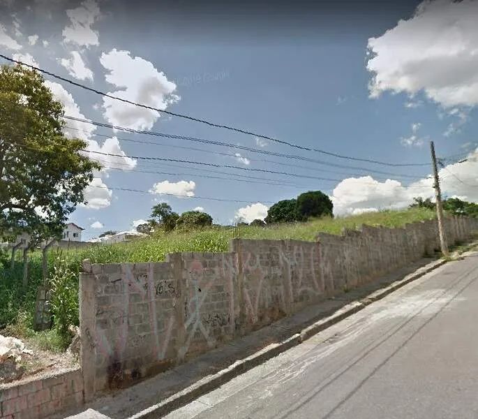 Lote de 360 m² no Bairro Trevo. - Foto 5