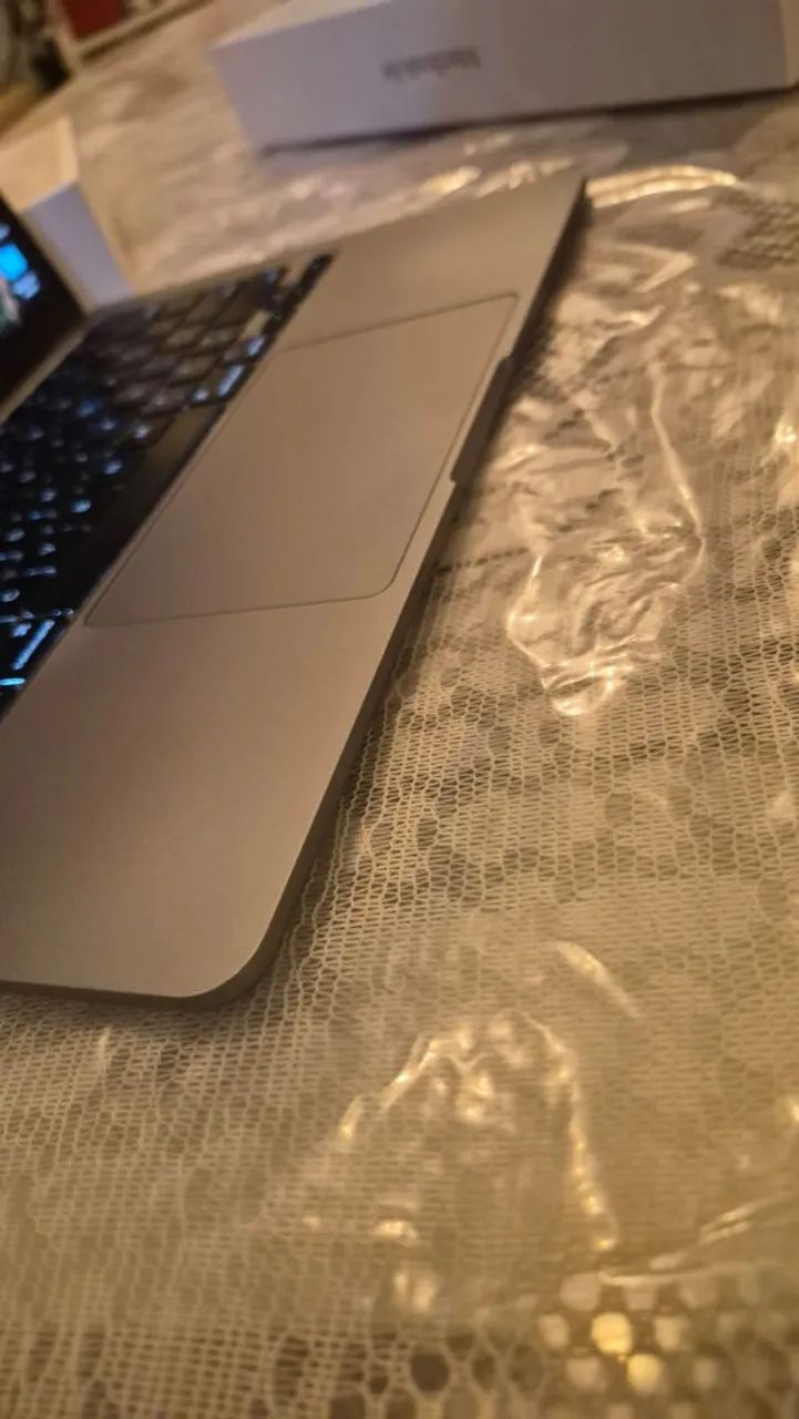 Macbook Air M2 impecável, com caixa, 256 Gb - Foto 3