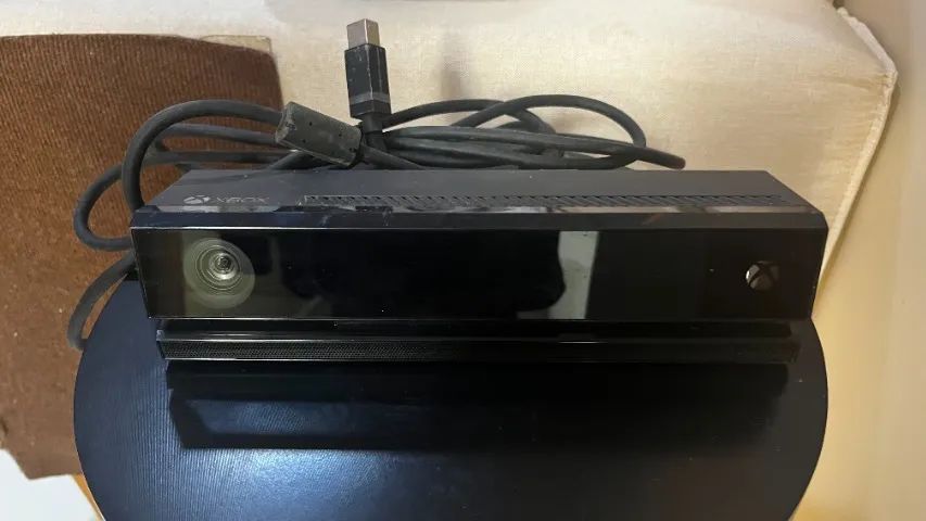 Xbox One Fat 500GB | 2 Controles | 2 Jogos | Kinect | - Foto 4