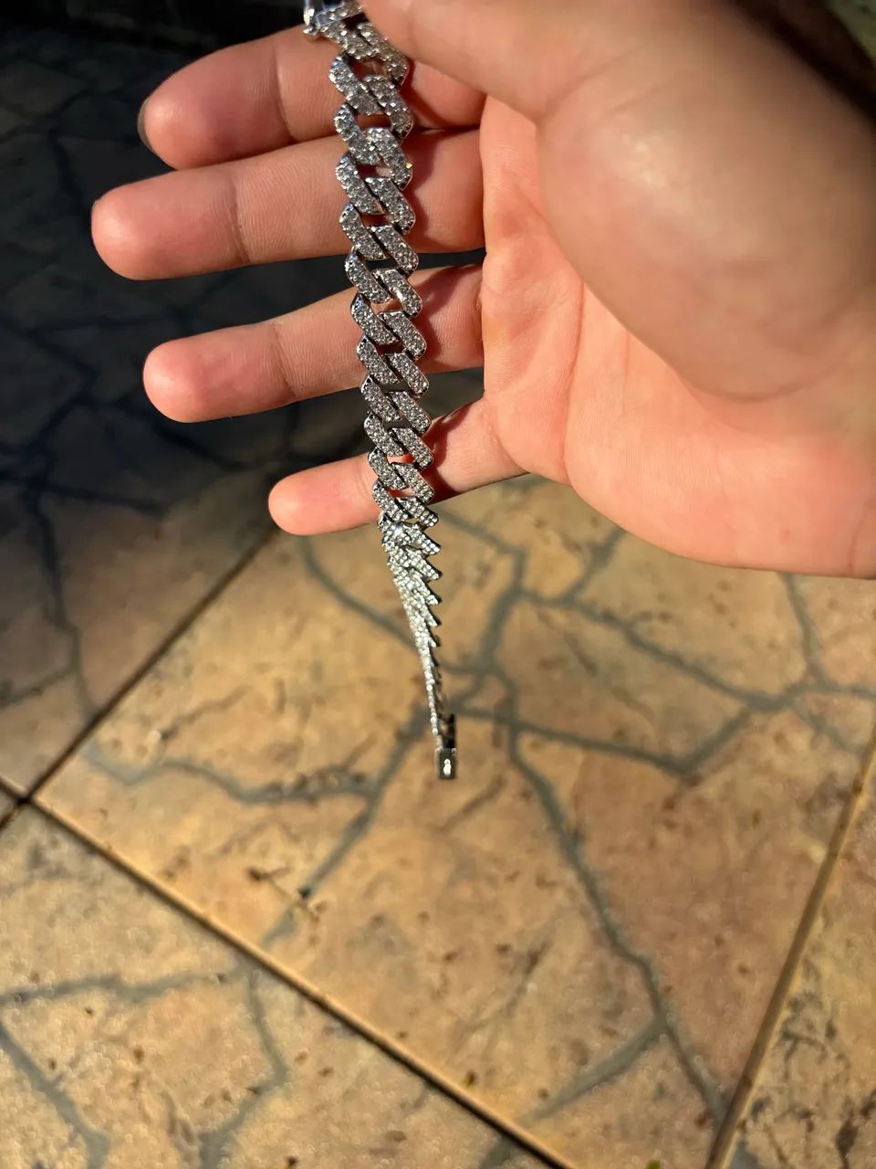 pulseira cuban link cravejada em zircônias