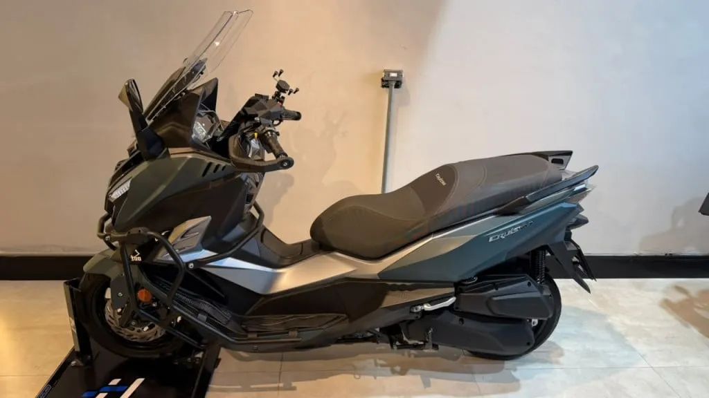 DAFRA CRUISYM 300 - Foto 5