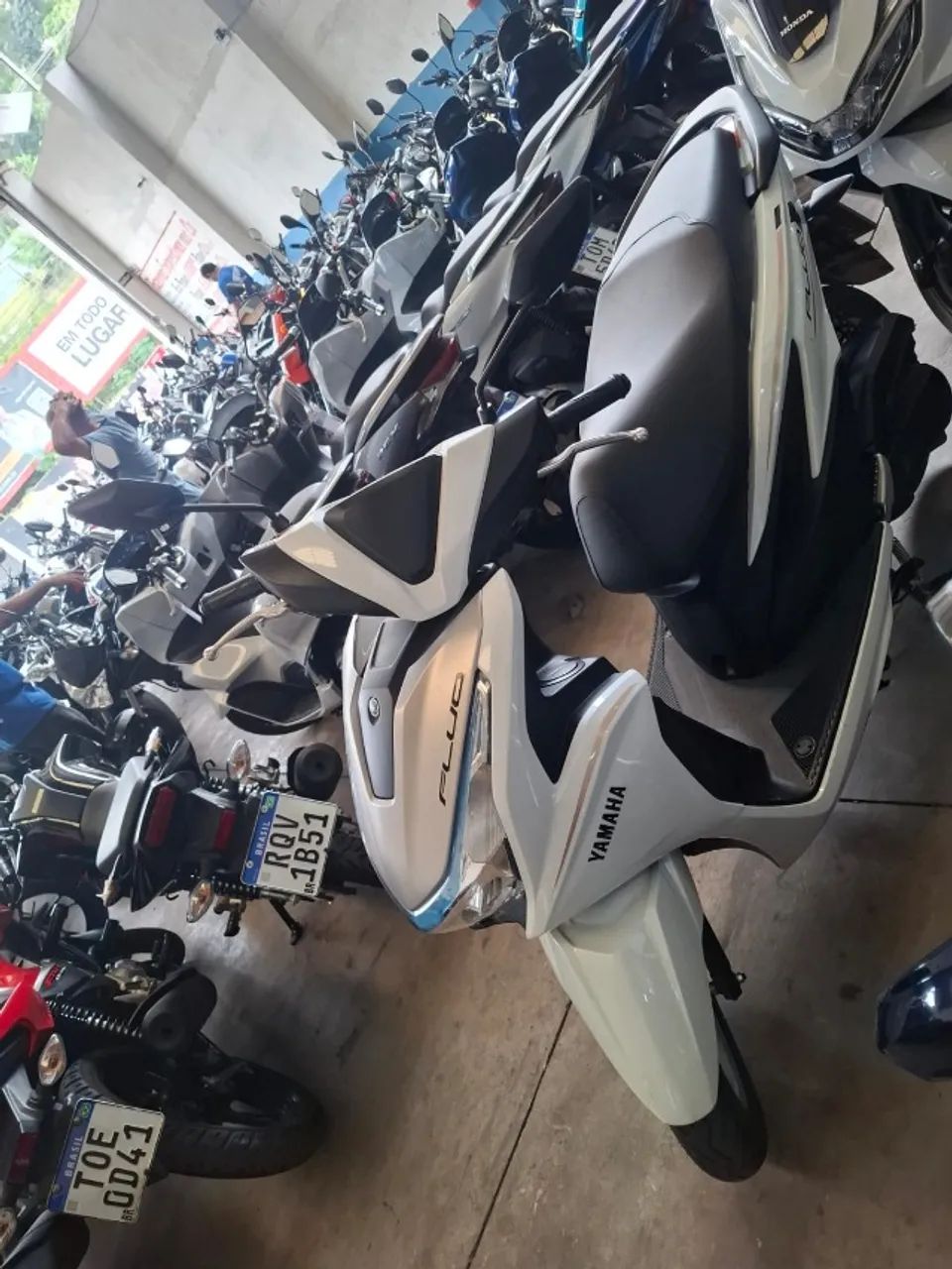 Yamaha Fluo 125cc 2025 - Foto 2