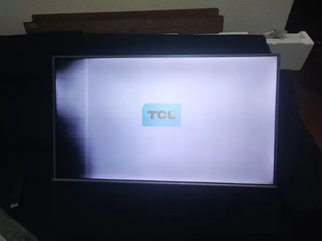 Smart TV TCL 50 polegadas 50P8M (Display com defeito) - Foto 2