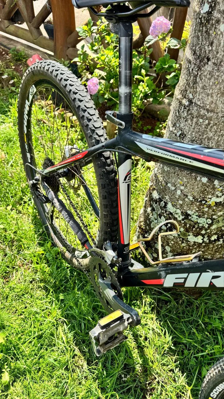 Mountain Bike FIRST Aro 29  - Foto 3