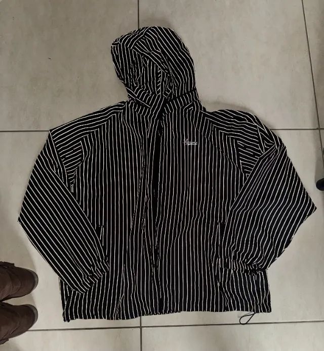 Conjunto Supreme Reflective Pinstripe Track Jacket + Calça Original - Foto 2