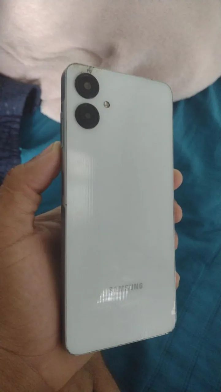 Celular Samsung A06 em ótimo estado!<br>? Funcionando perfeitamente<br>? Conservado - Foto 3