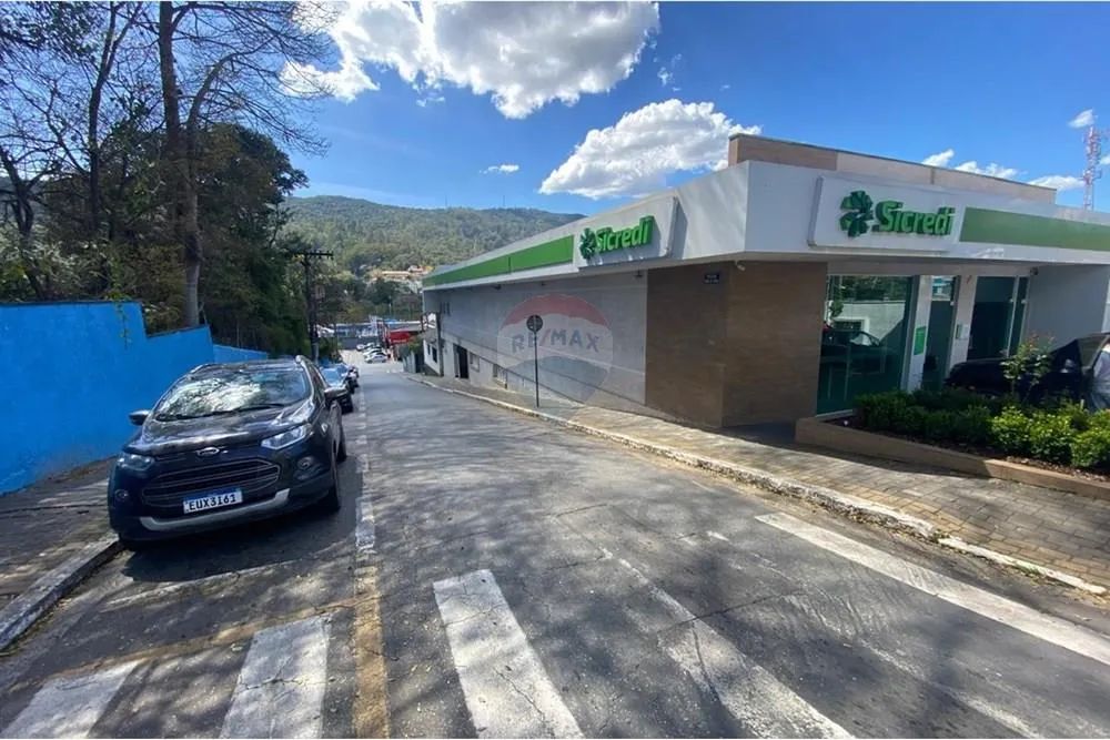 Sala Comercial Central: Perfeita para Seu Negócio! - Foto 4
