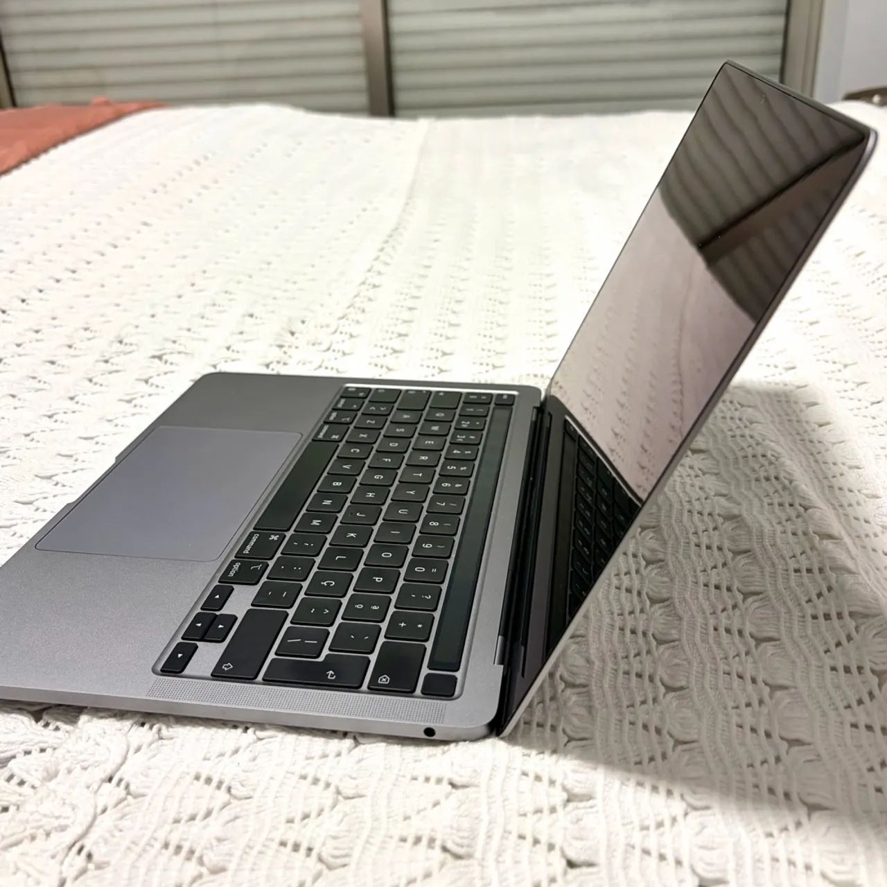 MacBook Pro (13-inch, M1, 2020) - Notebooks - Setor Bueno, Goiânia