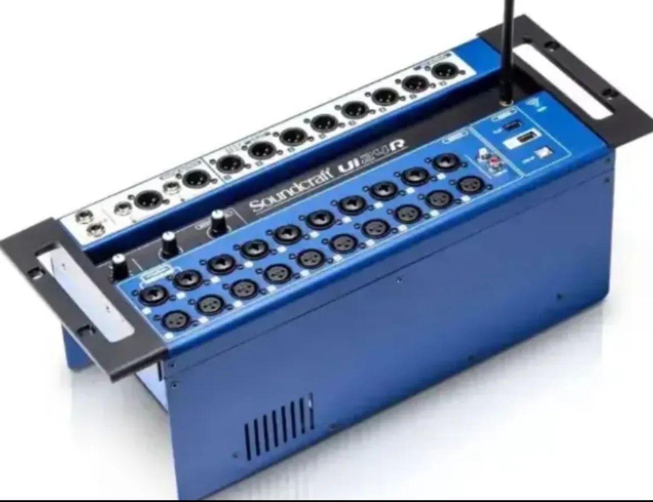 Mesa Ui24r Soundcraft nova na caixa - Foto 3