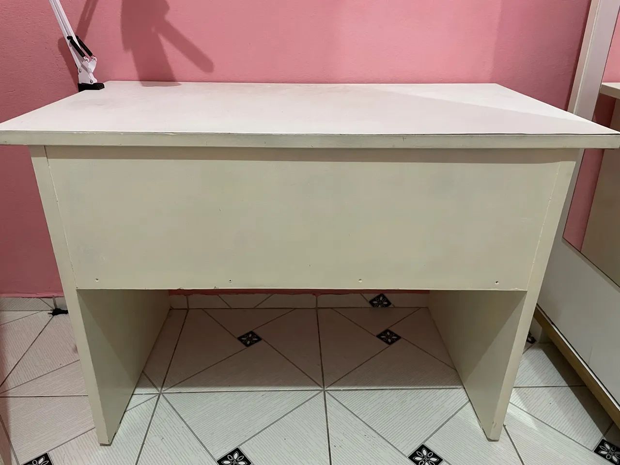Móvel escrivaninha 