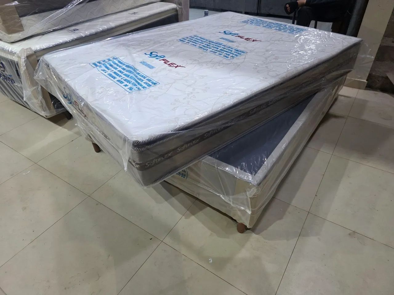 Cama box casal molas ensacadas nova  - Foto 3