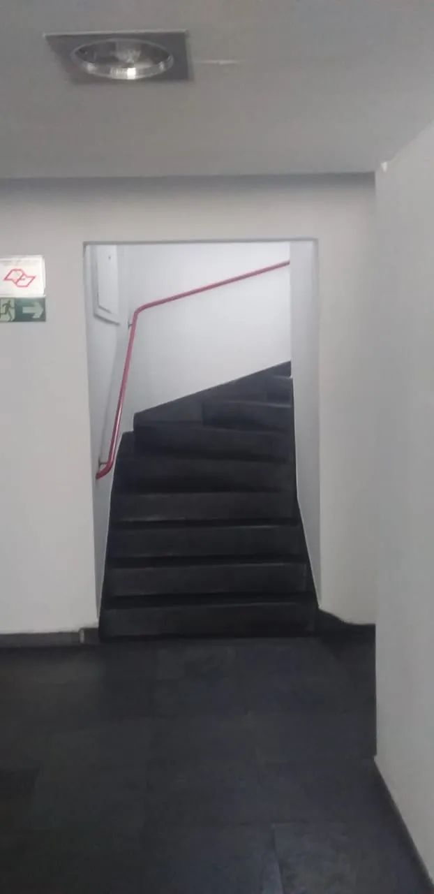 Sala/Conjunto para aluguel possui 80 metros quadrados com 1 quarto em Santo Amaro - São Pa