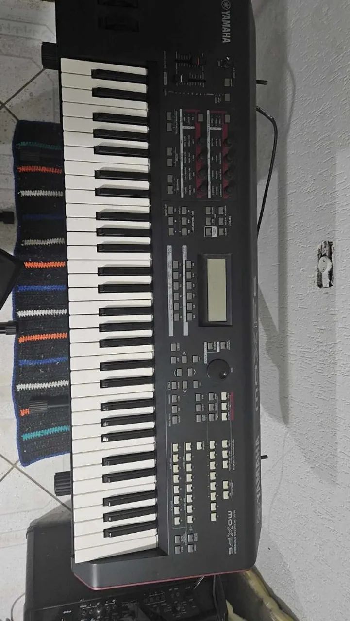 Yamaha Moxf6 - Foto 4
