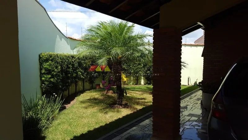 Venda de Casas / Padrão na cidade de Rio Claro - Foto 3