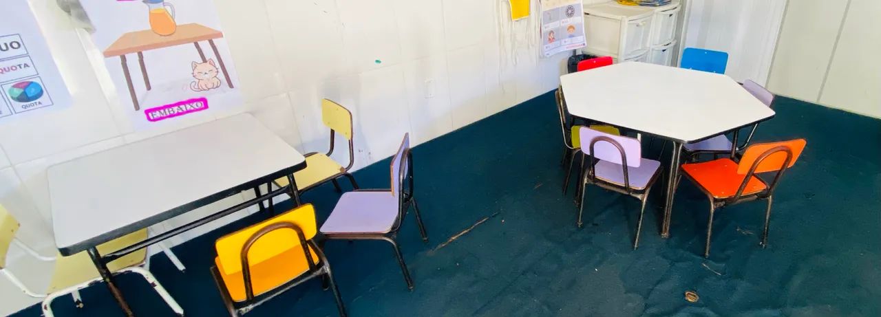 Mesas e Cadeiras Escolares - Foto 2