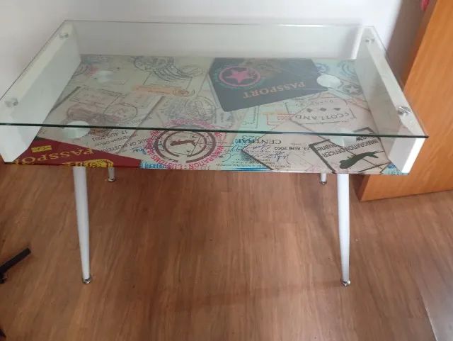 Mesa tampo de vidro top