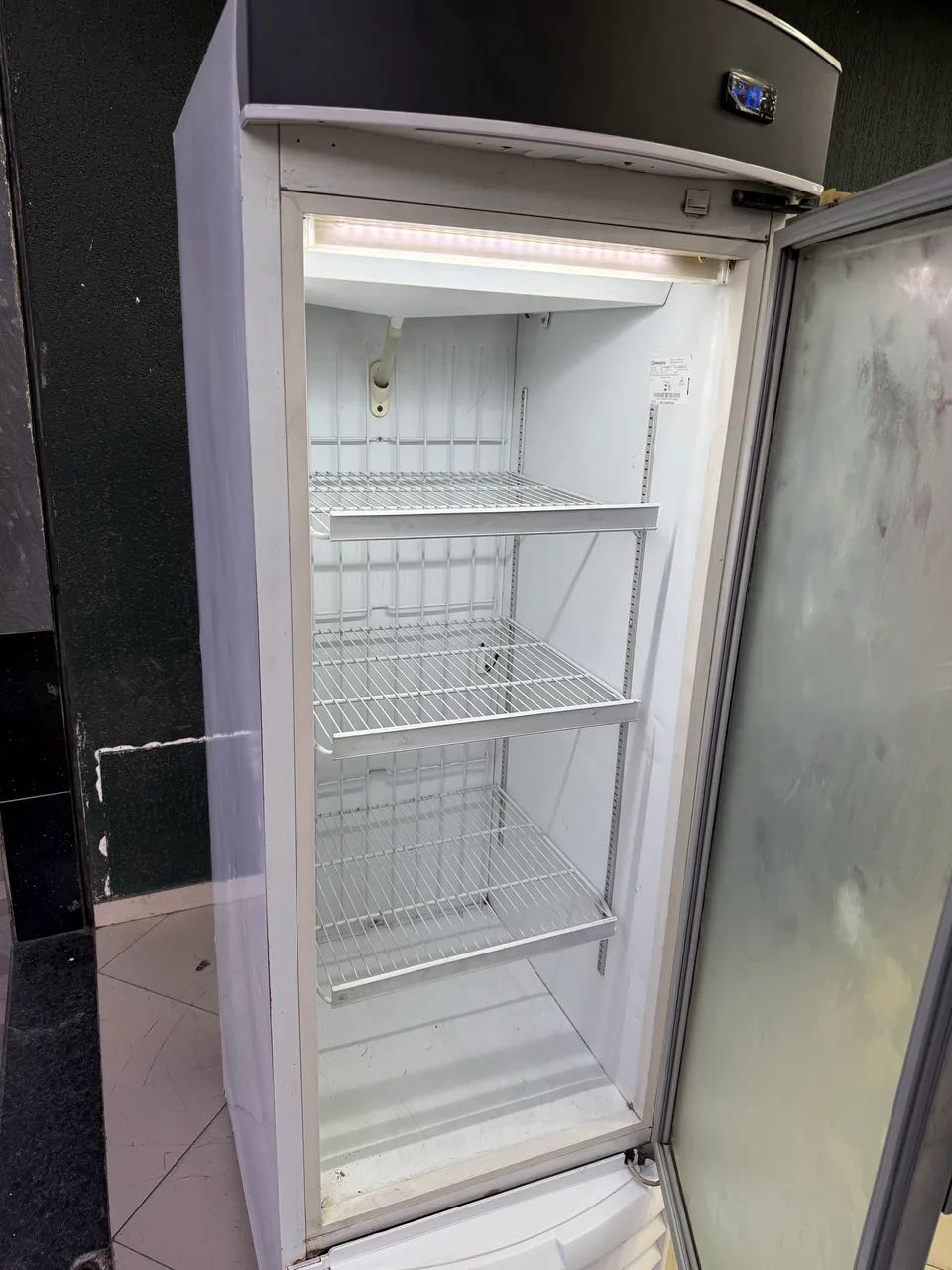 Freezer expositor para congelados  - Foto 2